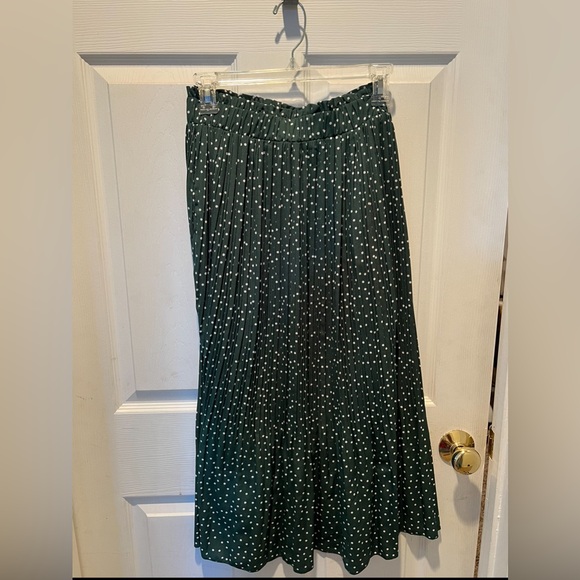 NWOT green polkadot skirt medium - Picture 1 of 2